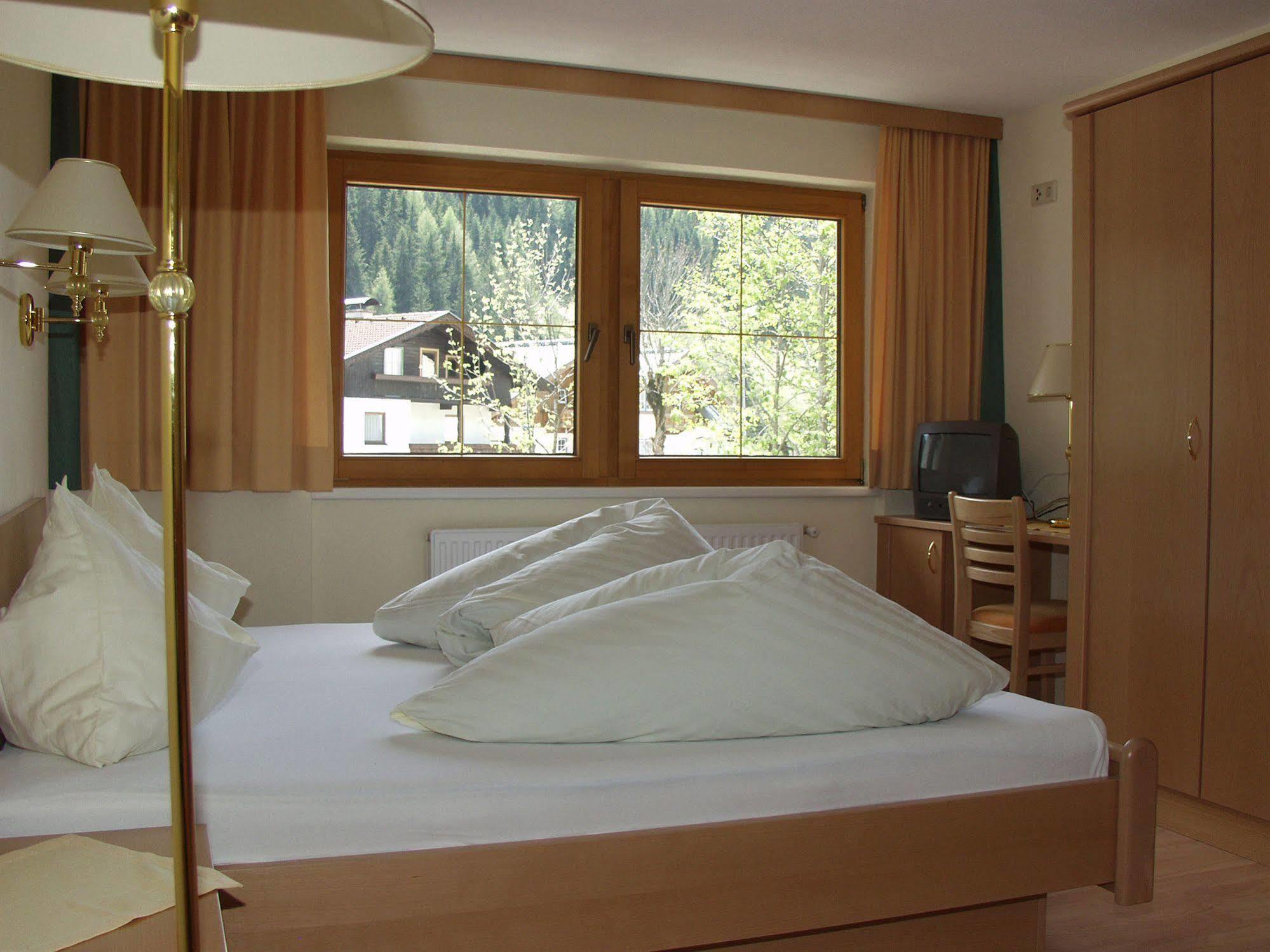 Appartements Steinbock - Ski-In & Ski-Out Tux Bagian luar foto
